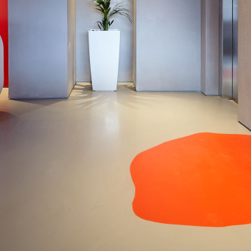 Poured resin floors at Twickenham Studios