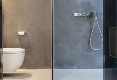 Grey Resin Wall Finish as an Alternative to Concrete Walls