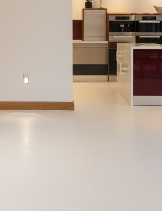 seamless white resin floor