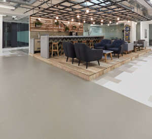seamless resin floor in commercial office 